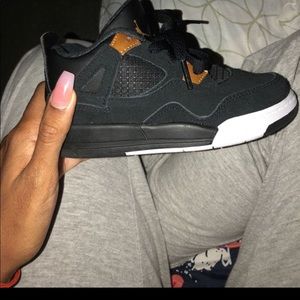 Toddler Jordan’s 10c